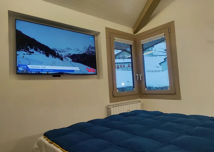 Tana Della Marmotta - Renovated, Ski In Ski Out, Turkish Bath, Garage, Storage