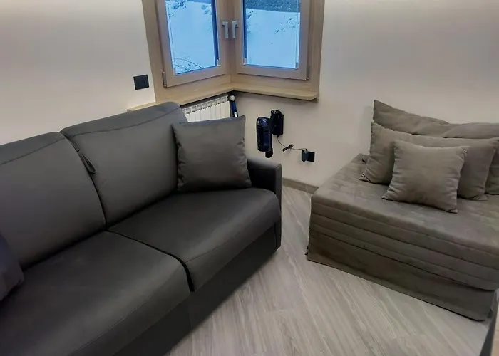 Tana Della Marmotta - Renovated, Ski In Ski Out, Turkish Bath, Garage, Storage